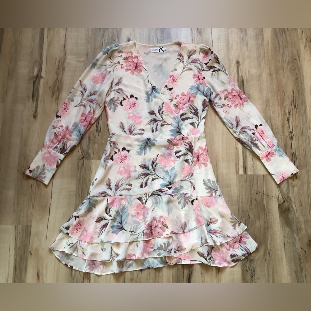 Belle & Bloom Floral Ruffle Dress S Cream Pink Fit and Flare Long Sleeve Mini